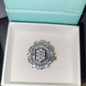 Beautiful Silver ring with CZ's size 8